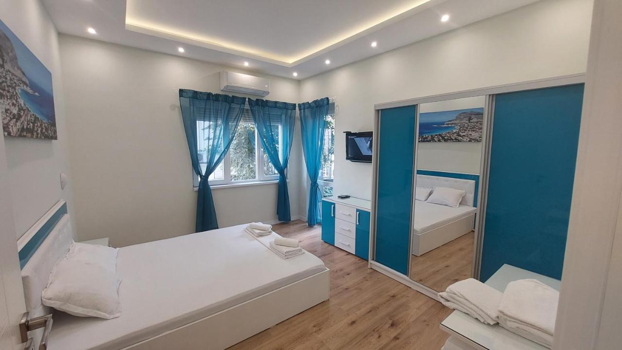 Апартамент Pink & Blue - 2Bdr With Balcony - Wi-Fi 瓦爾納 外观 照片