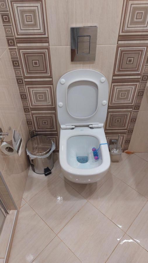 Апартамент Pink & Blue - 2Bdr With Balcony - Wi-Fi 瓦爾納 外观 照片